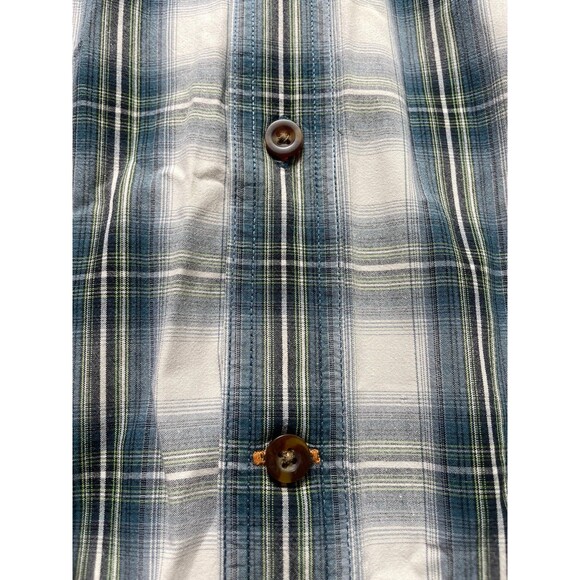 Carhartt long sleeve plaid button up shirt for men XL extra large - Picture 2 of 9